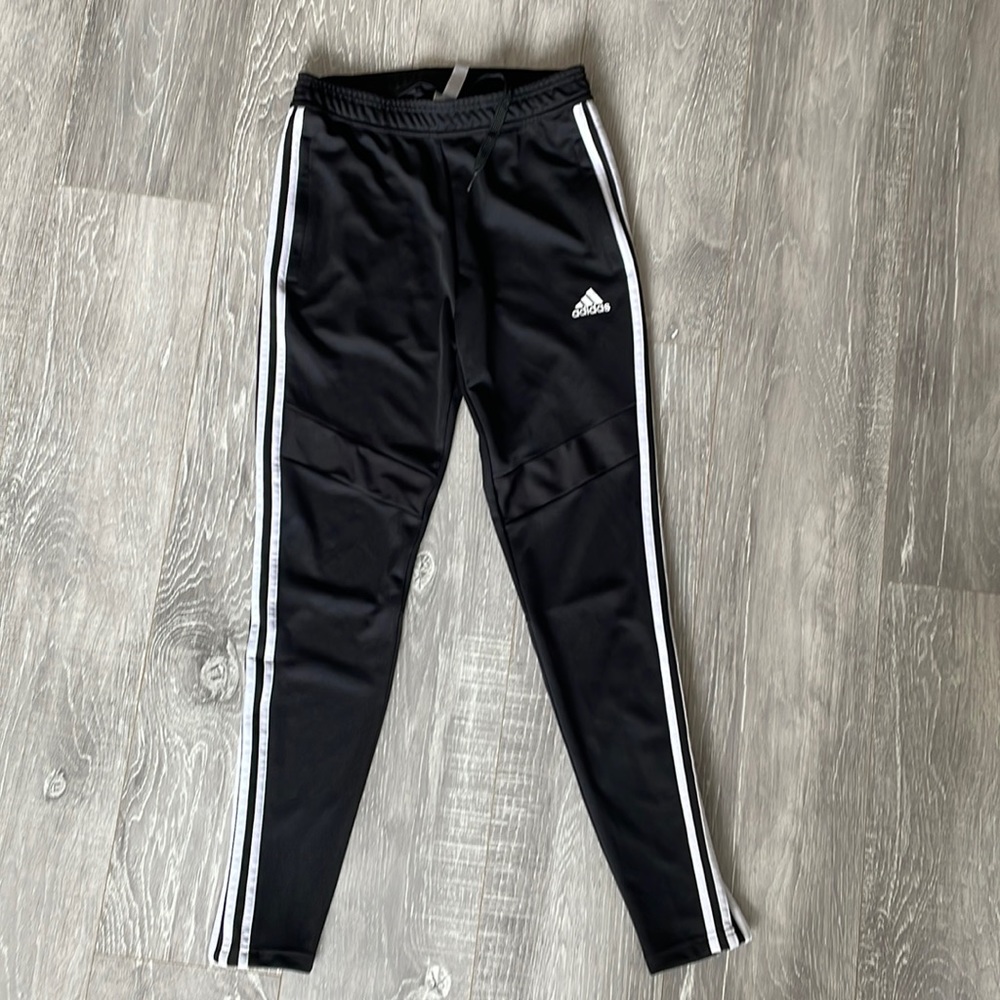 Adidas soccer pant size XS
